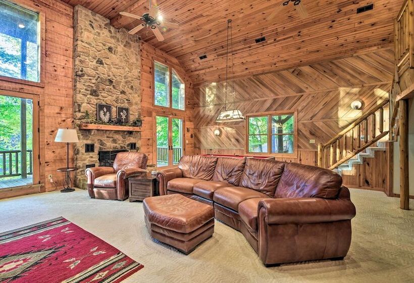 Serene Lewisburg Lakefront Retreat W/ Dock