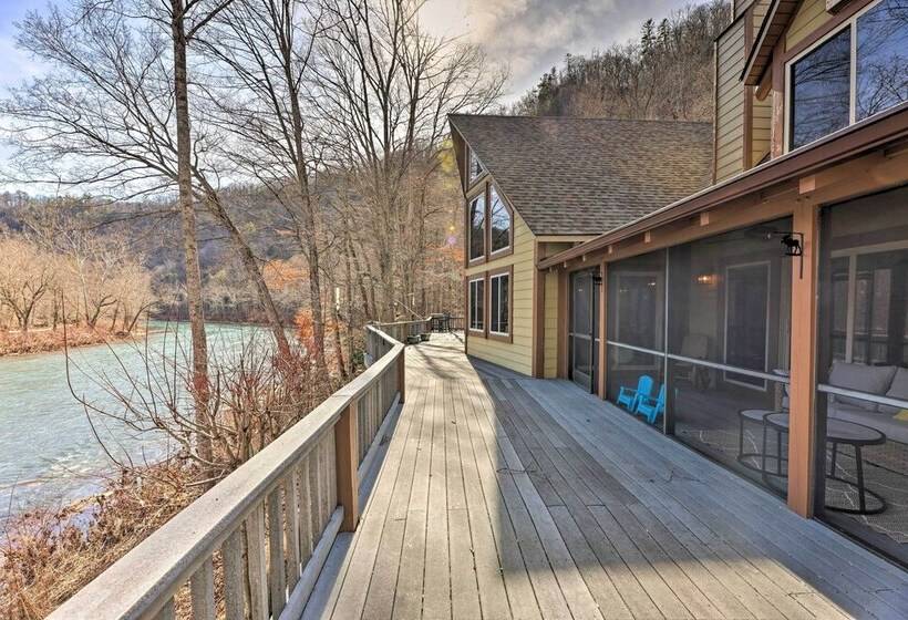 Serenity On The River  Luxe Lewisburg Cabin!