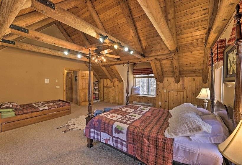 Serenity On The River  Luxe Lewisburg Cabin!