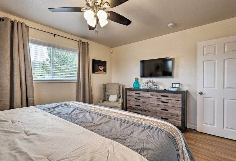 Sierra Nevada Mountain Retreat, Set On Citrus Farm