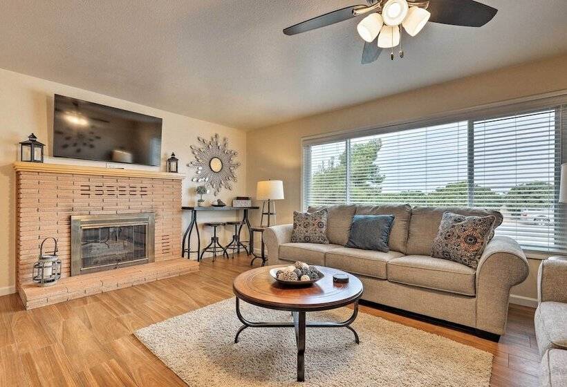 Sierra Nevada Mountain Retreat, Set On Citrus Farm