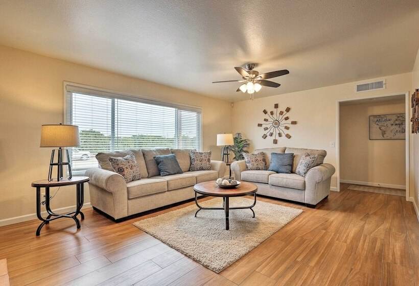 Sierra Nevada Mountain Retreat, Set On Citrus Farm