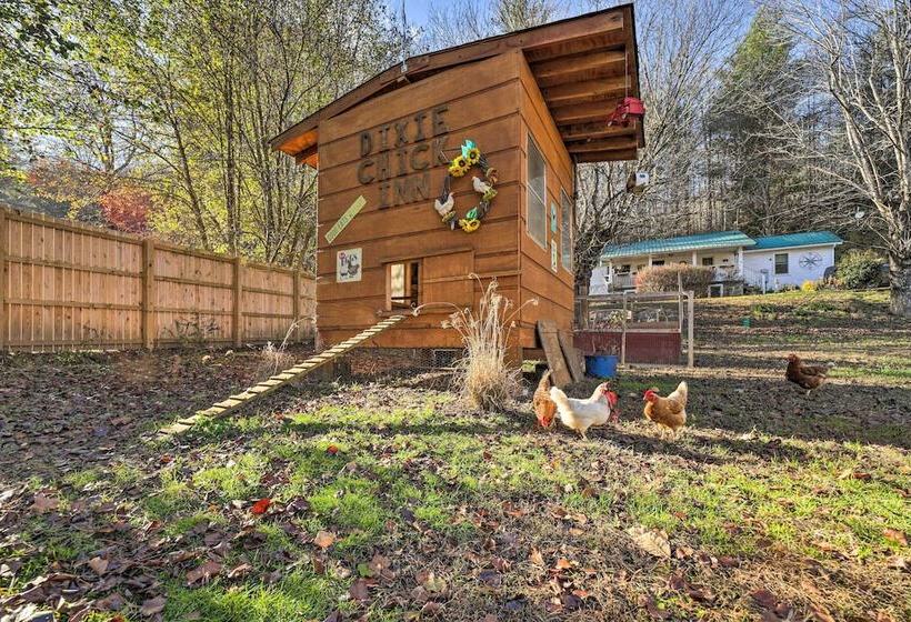 Bring A Pet: Smoky Mtn Vacation Rental W/ Yard!