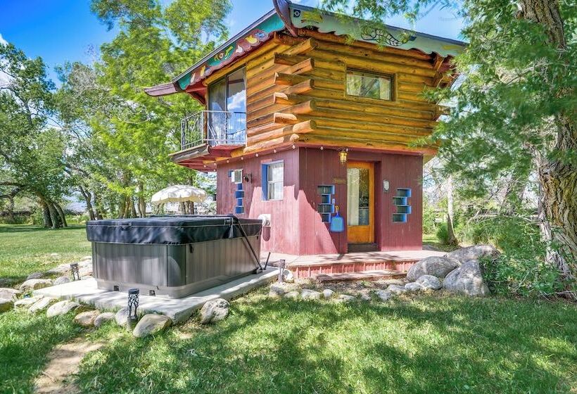 Snowflake Cabin    Mins To Cody & Red Lodge!