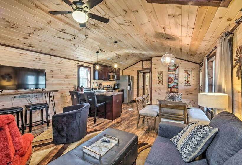 Somerset Cabin, Close To Lake Access!