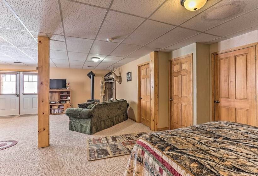 Spearfish Home On 40 Acres W/ Private Lake!