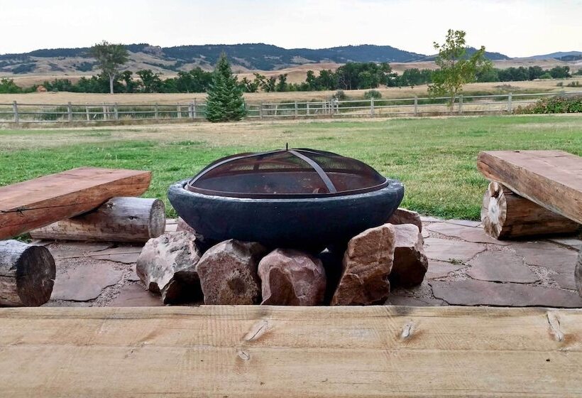 Spearfish Home On 40 Acres W/ Private Lake!