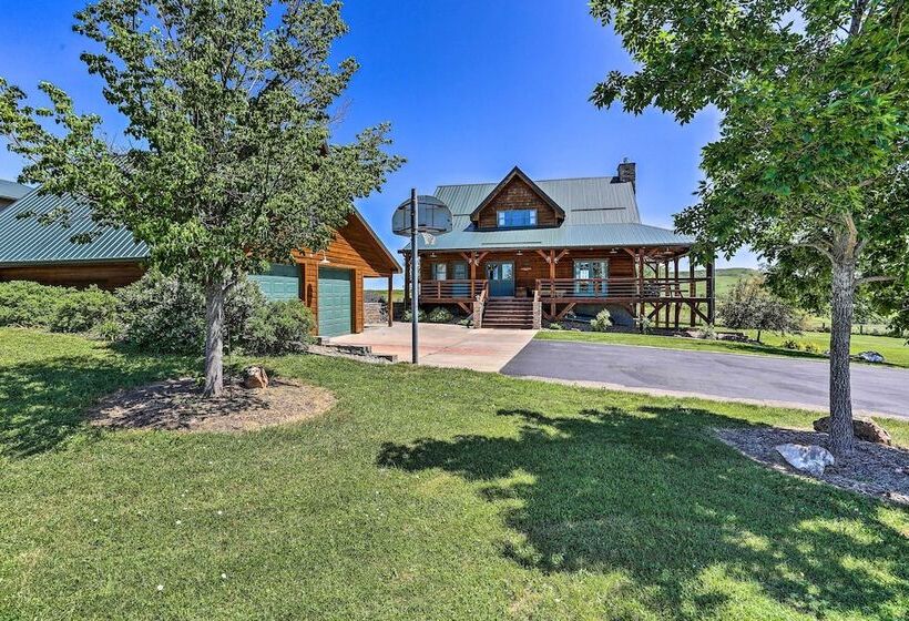 Spearfish Home On 40 Acres W/ Private Lake!