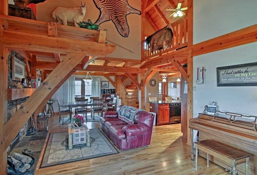 Spearfish Home On 40 Acres W/ Private Lake!