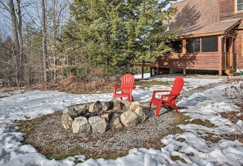 Spacious Cabin: 10 Mi To Sunday River Skiing!