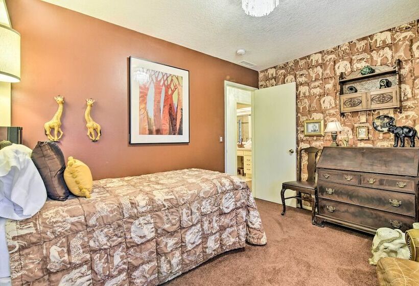 Spacious Hillsboro Home ~ 18 Mi To Portland!