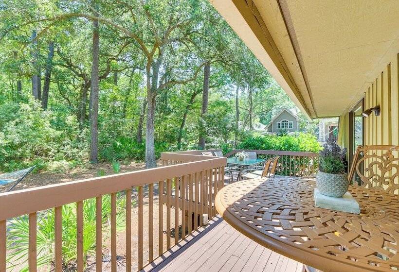 1 Mi To Harbour Town: Sea Pines Resort Home