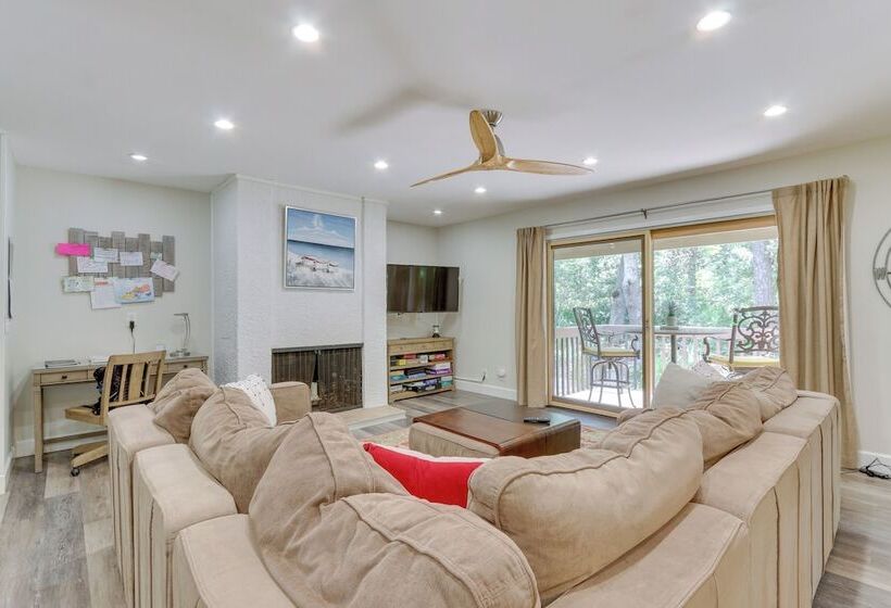 1 Mi To Harbour Town: Sea Pines Resort Home