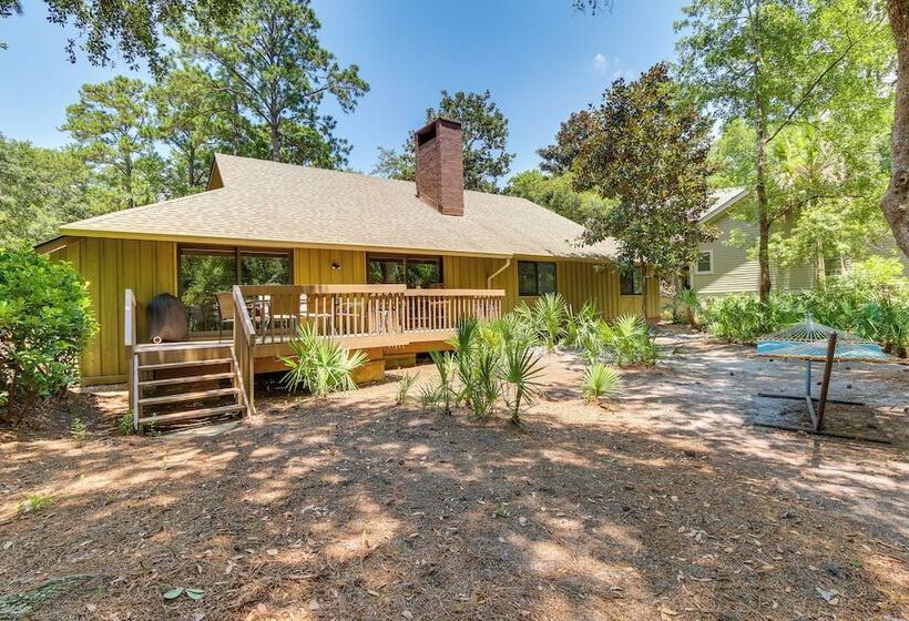 1 Mi To Harbour Town: Sea Pines Resort Home