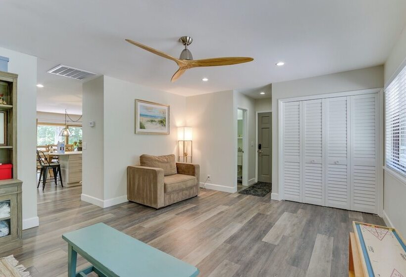 1 Mi To Harbour Town: Sea Pines Resort Home