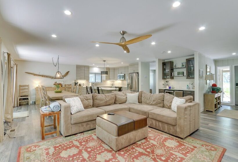 1 Mi To Harbour Town: Sea Pines Resort Home