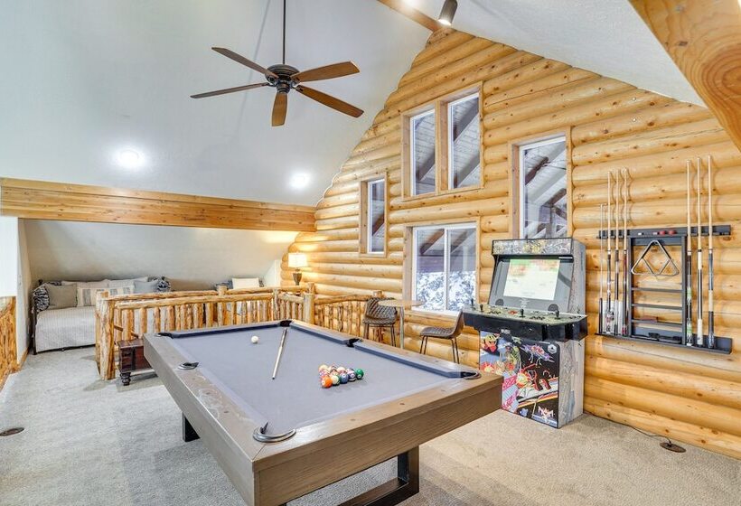 Spacious Mtn Manor, 1 Mi To Brian Head Resort!