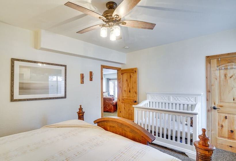 Spacious Mtn Manor, 1 Mi To Brian Head Resort!