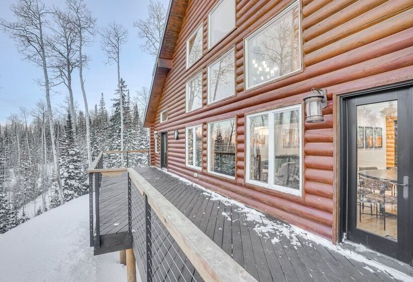 Spacious Mtn Manor, 1 Mi To Brian Head Resort!