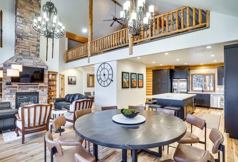 Spacious Mtn Manor, 1 Mi To Brian Head Resort!