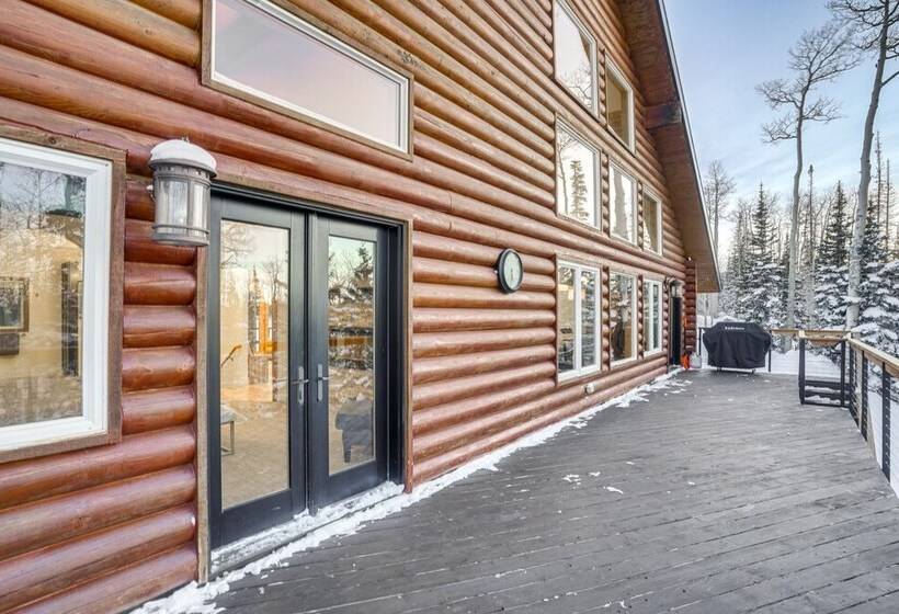 Spacious Mtn Manor, 1 Mi To Brian Head Resort!