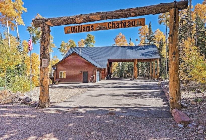 Spacious Mtn Manor, 1 Mi To Brian Head Resort!