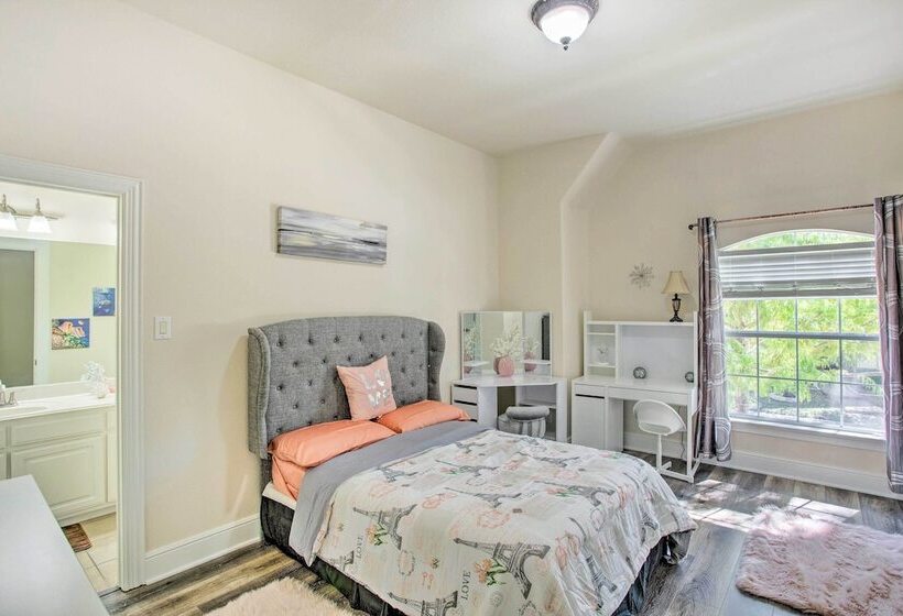 Private Pool & Hot Tub: Spacious Murphy Getaway