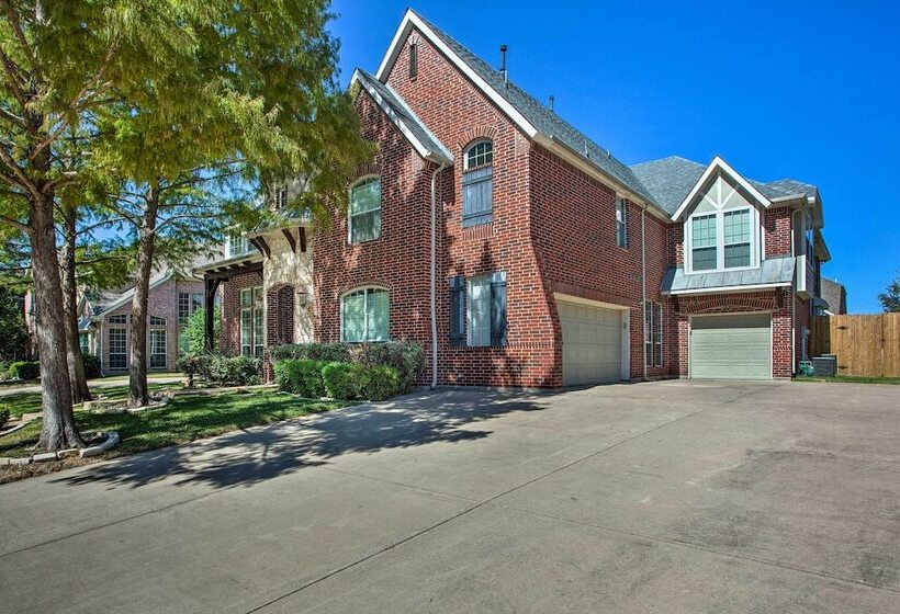 Private Pool & Hot Tub: Spacious Murphy Getaway