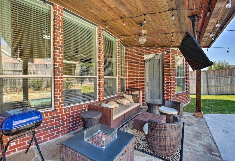 Private Pool & Hot Tub: Spacious Murphy Getaway