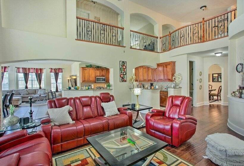 Private Pool & Hot Tub: Spacious Murphy Getaway