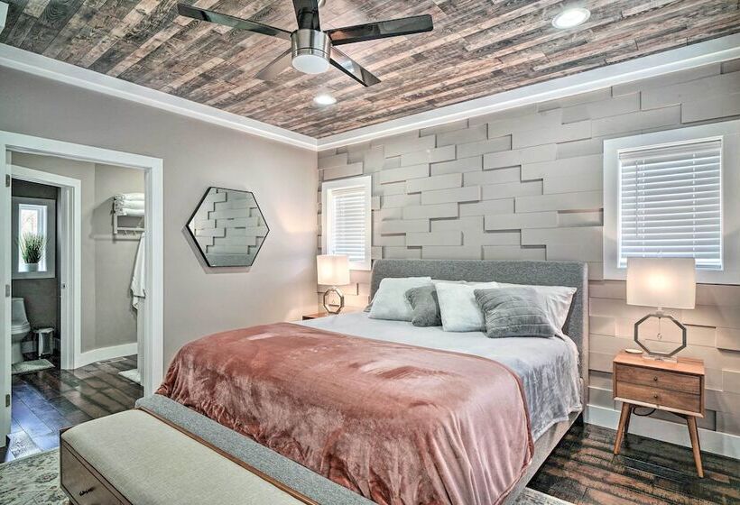 Spacious Sevierville Home W/ Hot Tub!