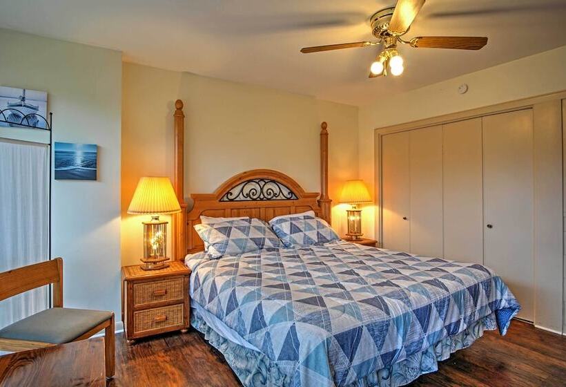 South Haven Home ~ 1 Mi To Lake Michigan!