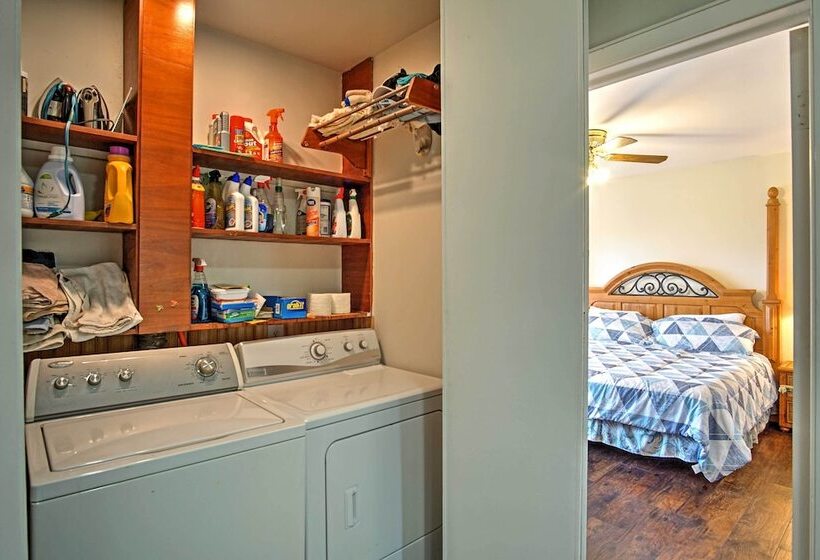 South Haven Home ~ 1 Mi To Lake Michigan!