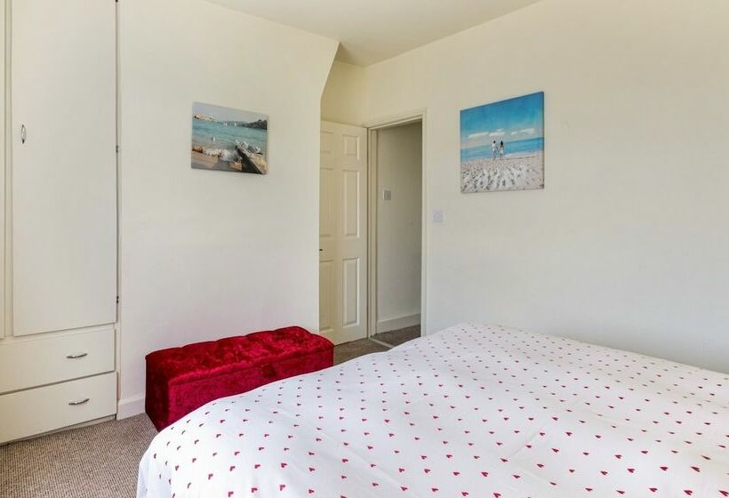 2 B&b 40 Percent Off Weekly Half Price Monthly