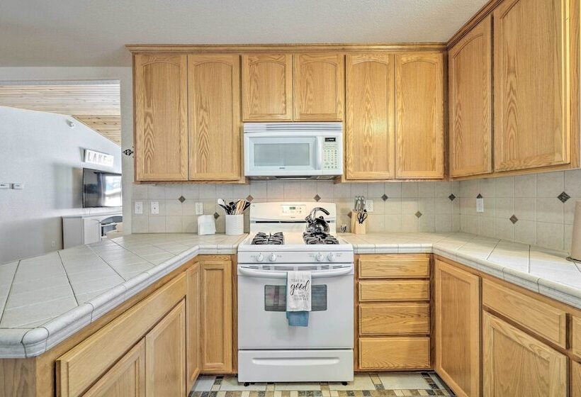 Stunning Groveland Home W/ Outdoor Kitchen!