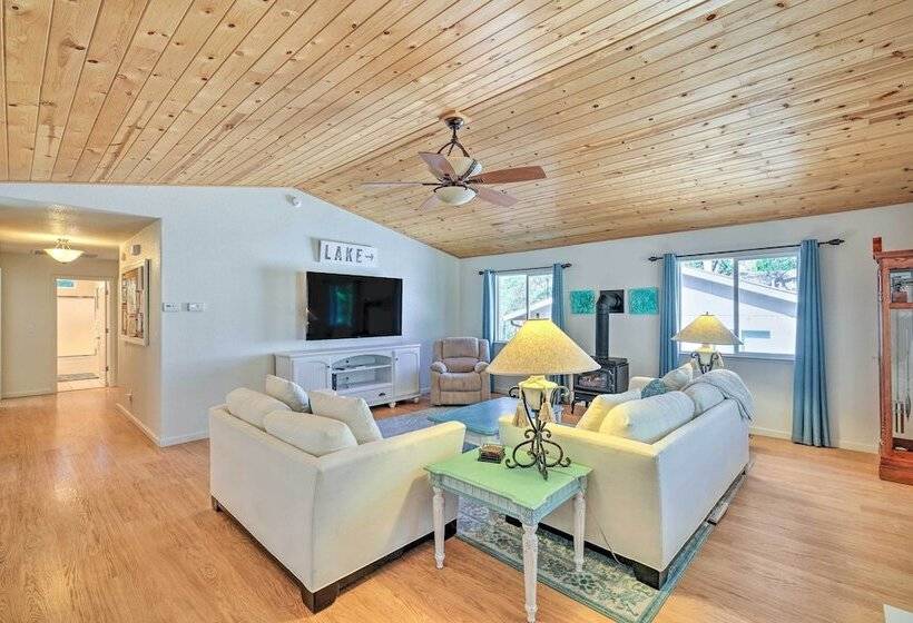 Stunning Groveland Home W/ Outdoor Kitchen!