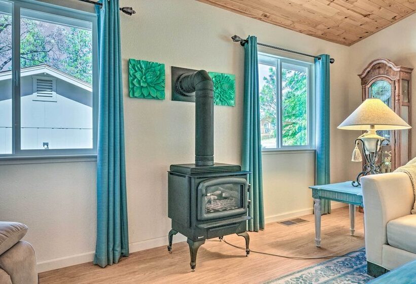 Stunning Groveland Home W/ Outdoor Kitchen!