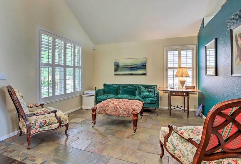 Scenic Home W/ Furnished Deck ~ 14 Mi To Denver