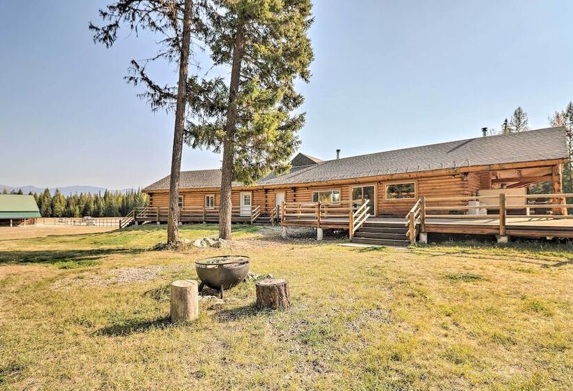 Stunning Montana Retreat: Hot Tub, On Site Hiking!