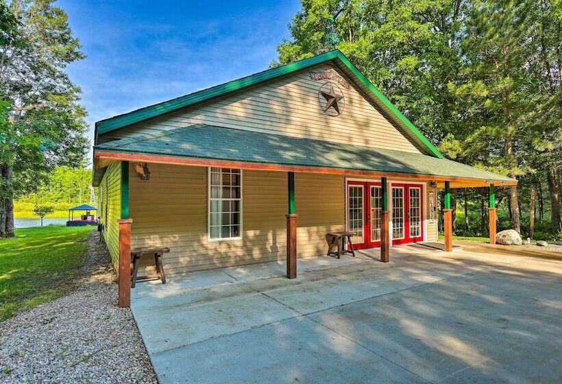Sun Dappled Cadillac Gem W/ Kayaks & Grill!