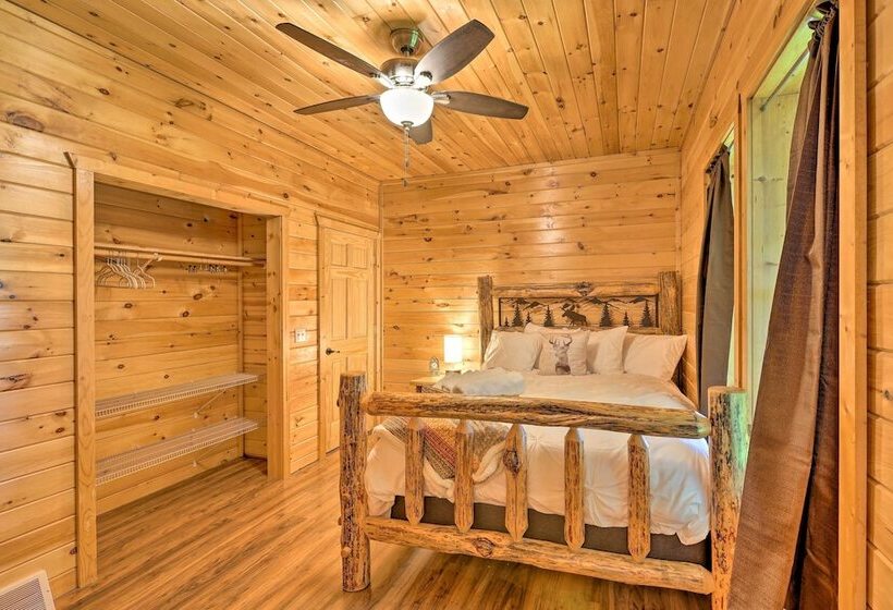 Sun Dappled Cadillac Gem W/ Kayaks & Grill!