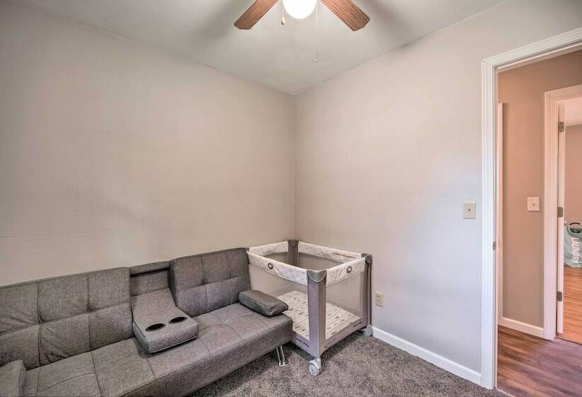 Sunny Cloquet Home   2 Mi To St. Louis River!