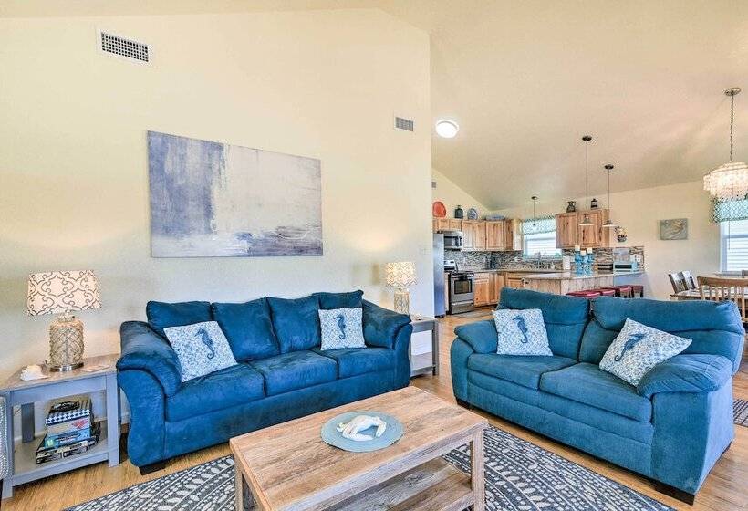 Surfside Beach House W/ Scenic Ocean Views & Deck!