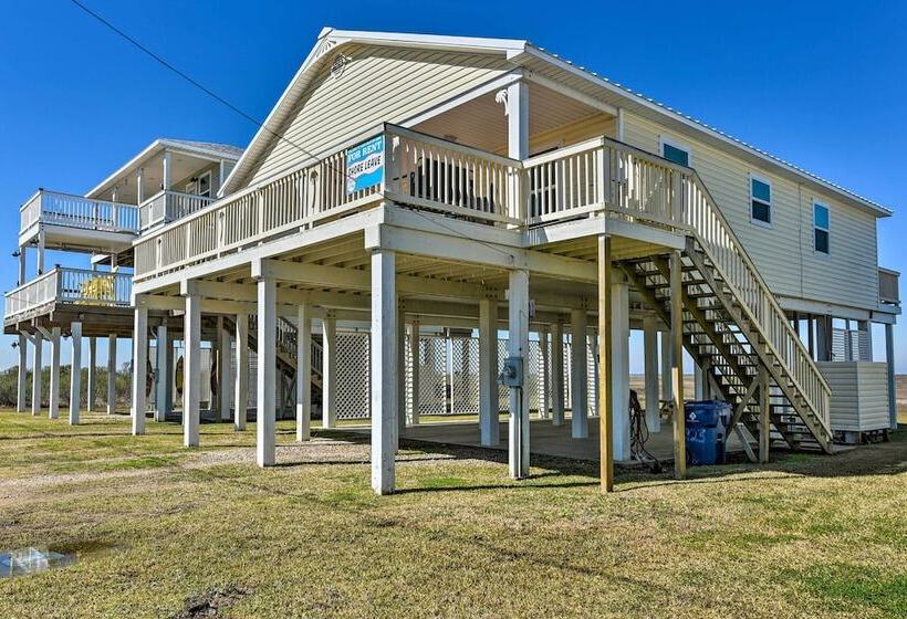 Surfside Beach House W/ Scenic Ocean Views & Deck!