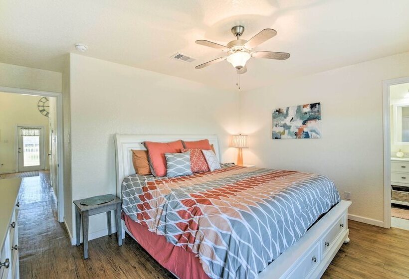 Surfside Beach House W/ Scenic Ocean Views & Deck!