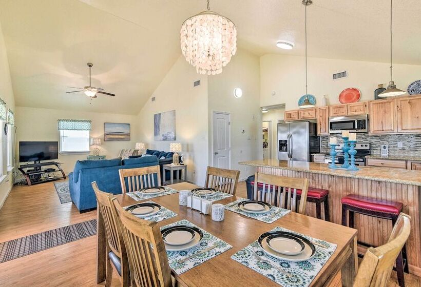 Surfside Beach House W/ Scenic Ocean Views & Deck!