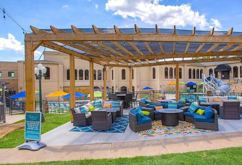 Lake View Tangled At Texoma Home W/ Hot Tub!