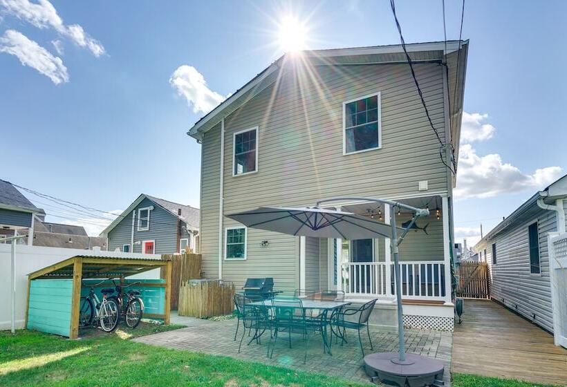The 1818 Home W/ Porch & Grill   1 Mi To Beach!