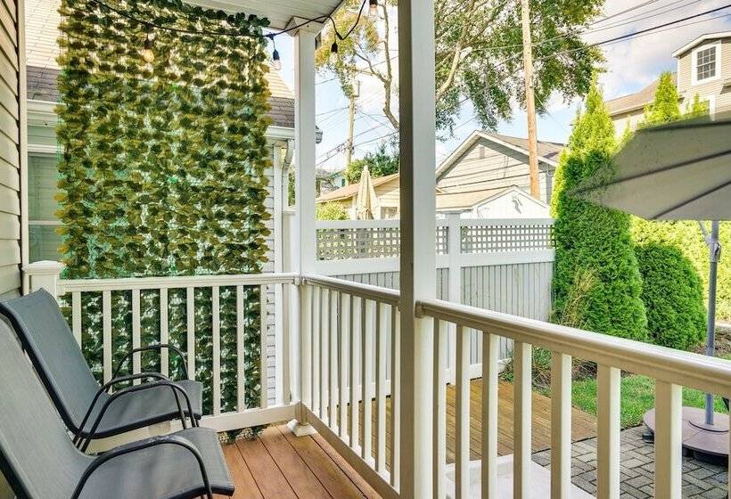 The 1818 Home W/ Porch & Grill   1 Mi To Beach!