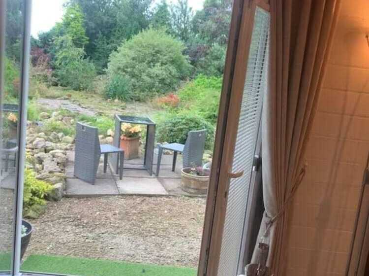 The Lodge   Peaceful Relaxing Hideaway